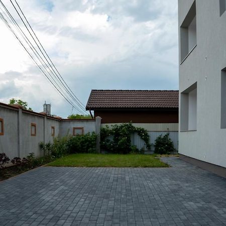 Solomon Apartments Ap 2 Marosszentgyörgy Kültér fotó