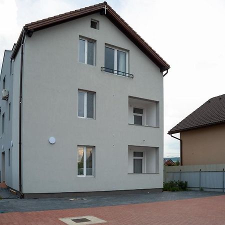 Solomon Apartments Ap 2 Marosszentgyörgy Kültér fotó