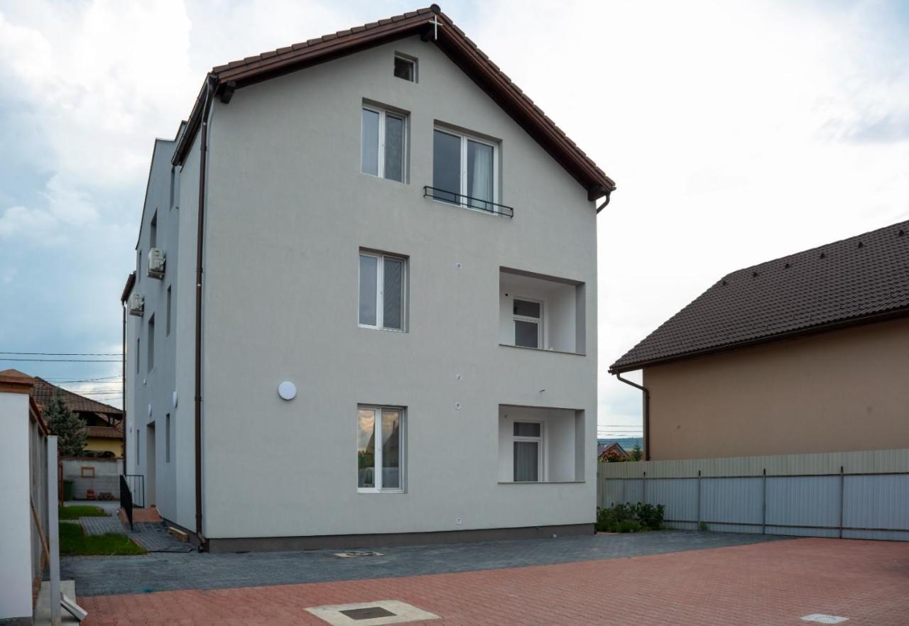 Solomon Apartments Ap 2 Marosszentgyörgy Kültér fotó
